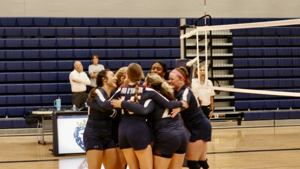 HS Volleyball (7)
